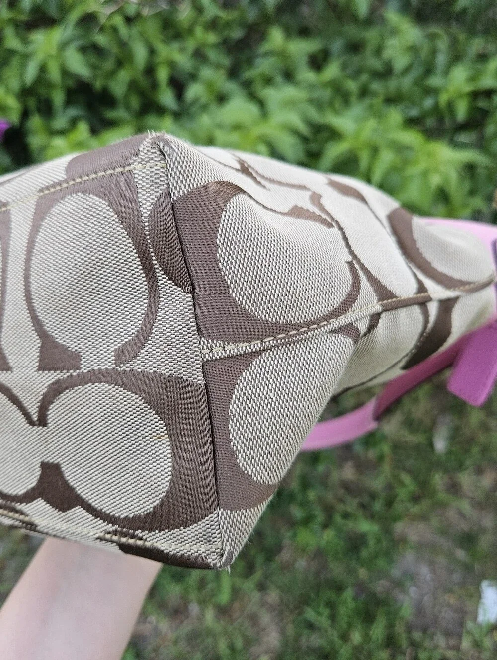 Coach authentic signature